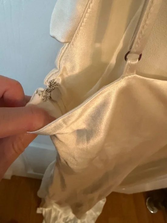 Reformation Ronda Silk Dress in Ivory Size 4, NWT, Never Worn - Picture 11 of 14